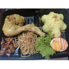 Paket Nasi Kuning